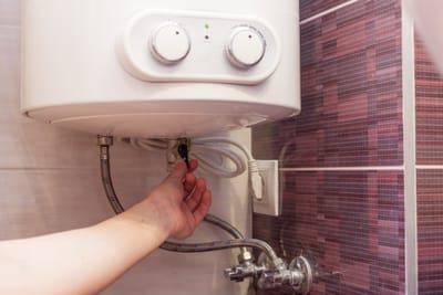 صيانة سخان أريستون فوري