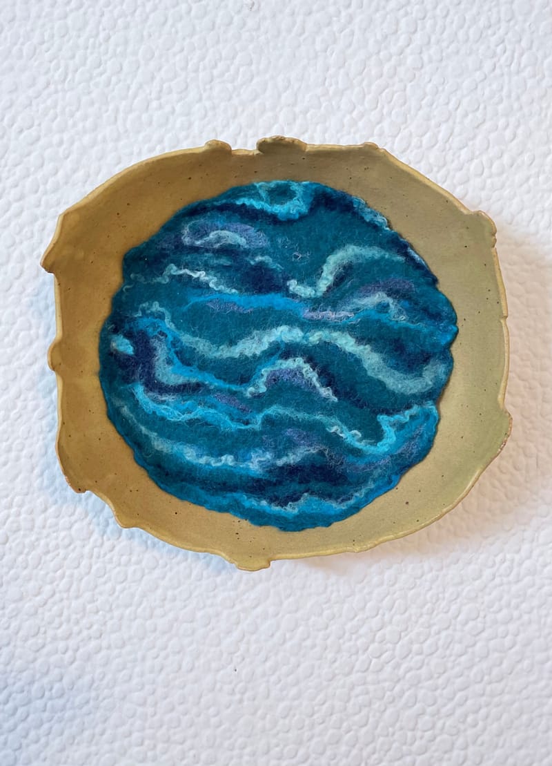 Hand Crafted Stoneware & Textiles 