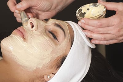 Does Cosmelan Peel Treatment Control Melanin Production?