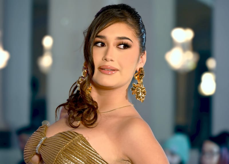 Fashion &amp; Beauty