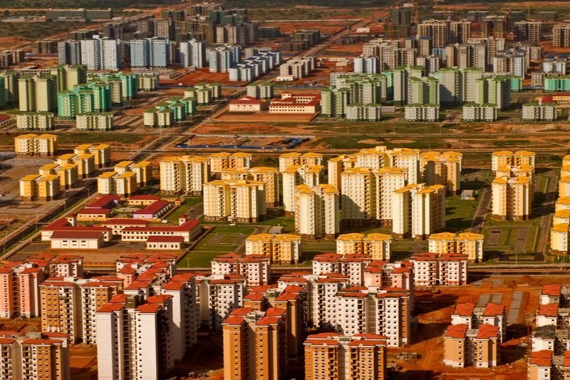 Entrega de Água Purificada em Garrafões de 20 Litros nas residências na Centralidade Kilamba