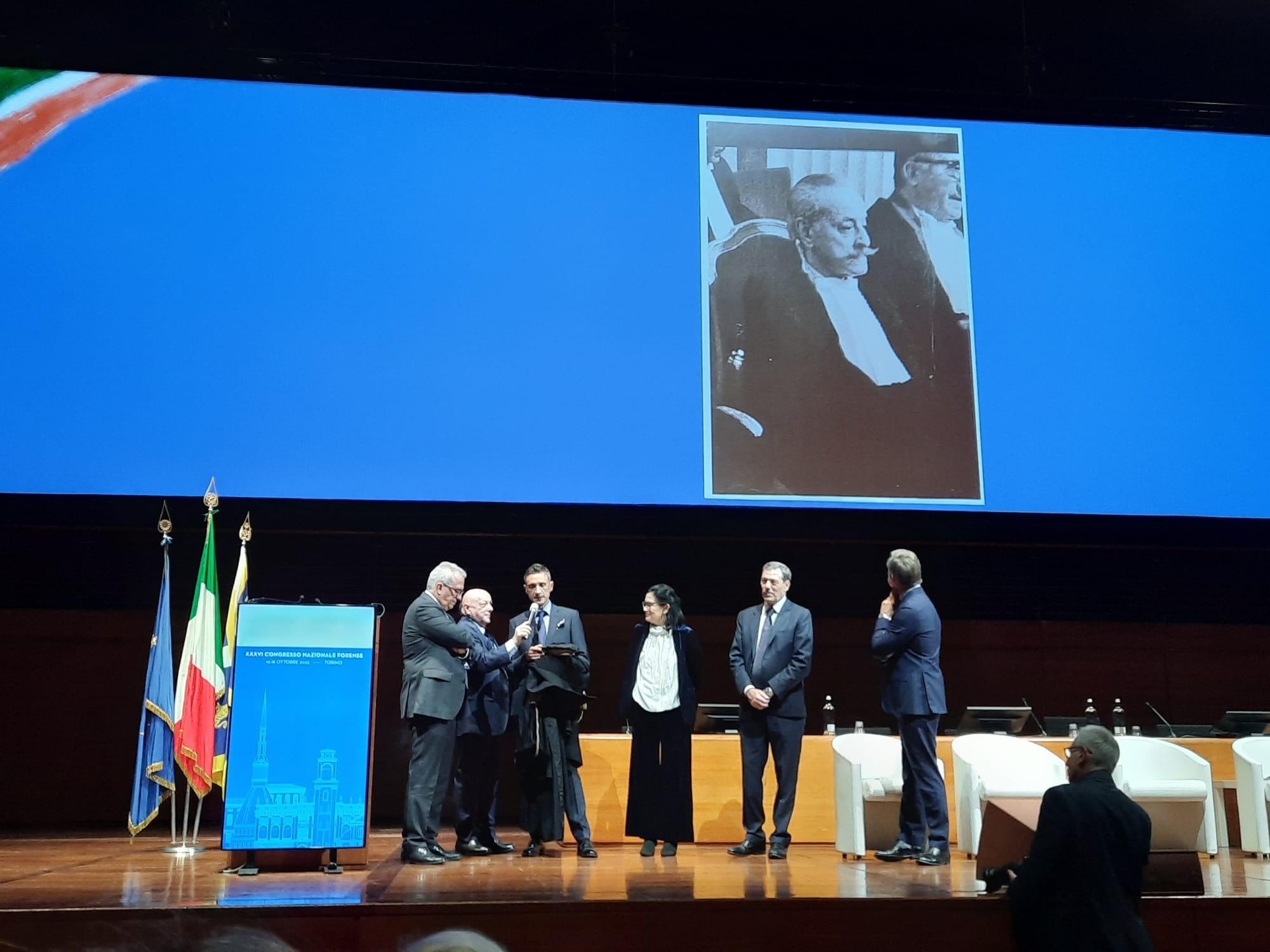 La consegna della toga dell'Avv.Fulvio Croce