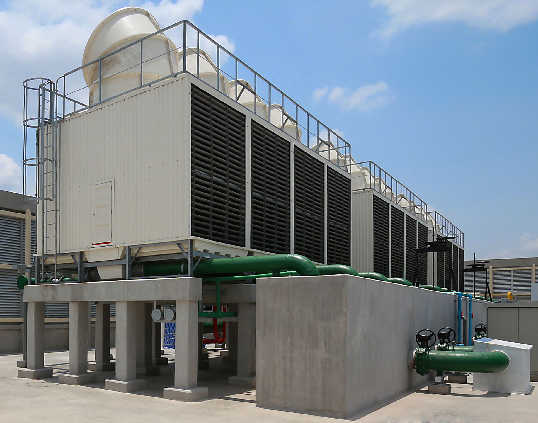หอผึ่งเย็น (Cooling Tower)