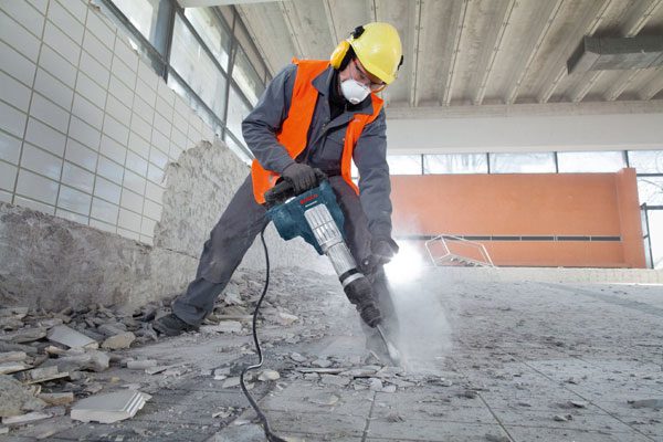 تكسير حمامات ومطابخ وبلاط ارضيات