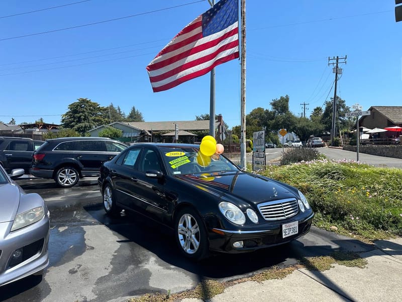 2004 Mercedes Benz E500 on sale $5,475.00