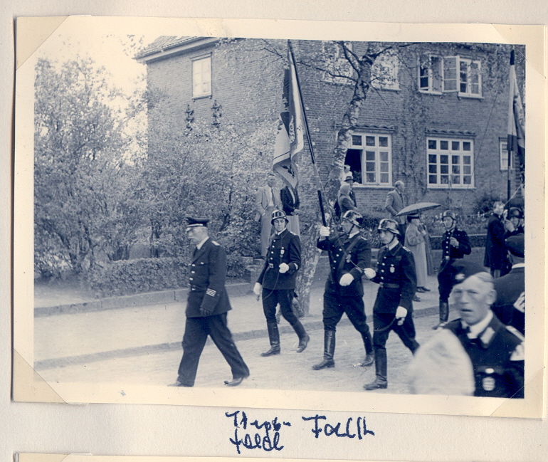 Erster Landesfeuerwehrtag in Schleswig 1952 und die Freiwillige Feuerwehr war mit dabei