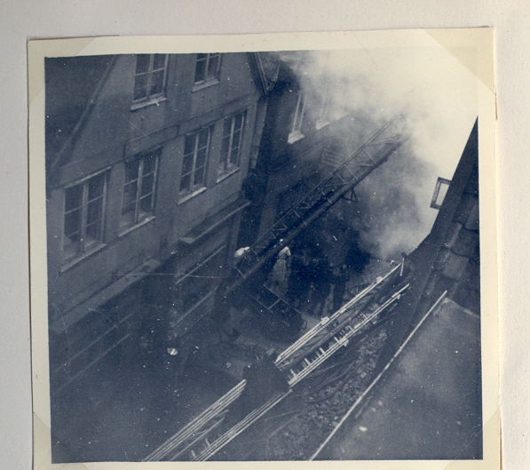 22.01.1951 Großfeuer Möbel Schulz, 1 toter Feuerwehrmann (Zum vergrößern auf das Bild drücken)