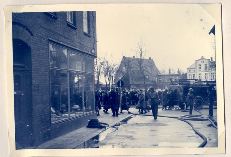 22.01.1951 Großfeuer Möbel Schulz, 1 toter Feuerwehrmann (Zum vergrößern auf das Bild drücken)