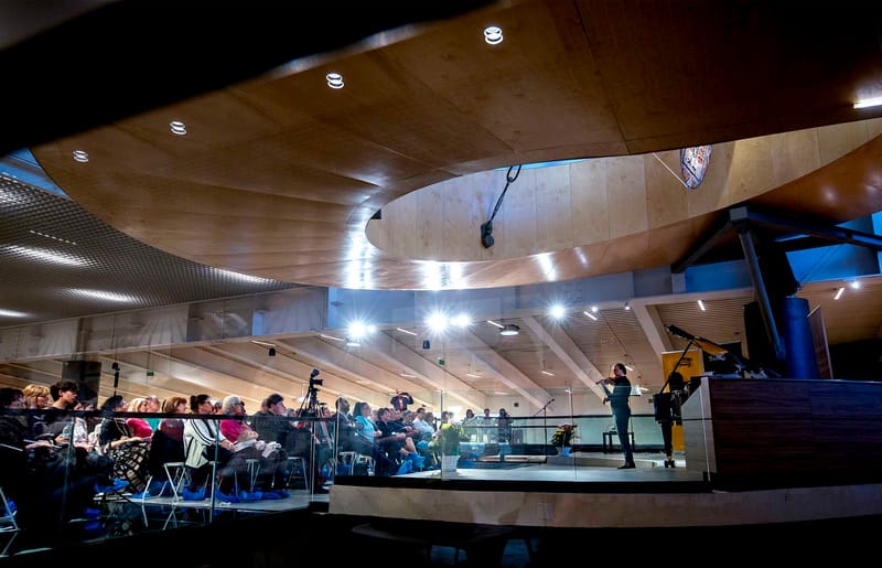 МУЗИКАЛНИ ФЕСТИВАЛИ: Класика, Камерна Музика и Фолклорно Наследство