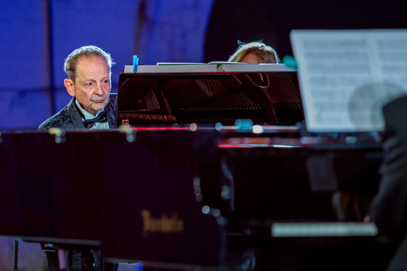 МУЗИКАЛНИ ФЕСТИВАЛИ: Класика, Камерна Музика и Фолклорно Наследство