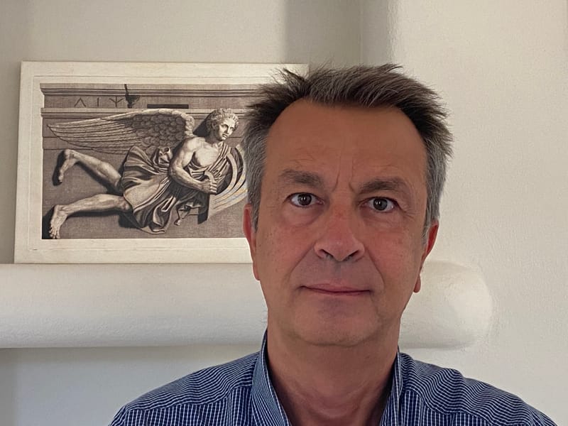 ΔΡ. ΚΩΣΤΑΣ ΛΑΓΟΥΒΑΡΔΟΣ