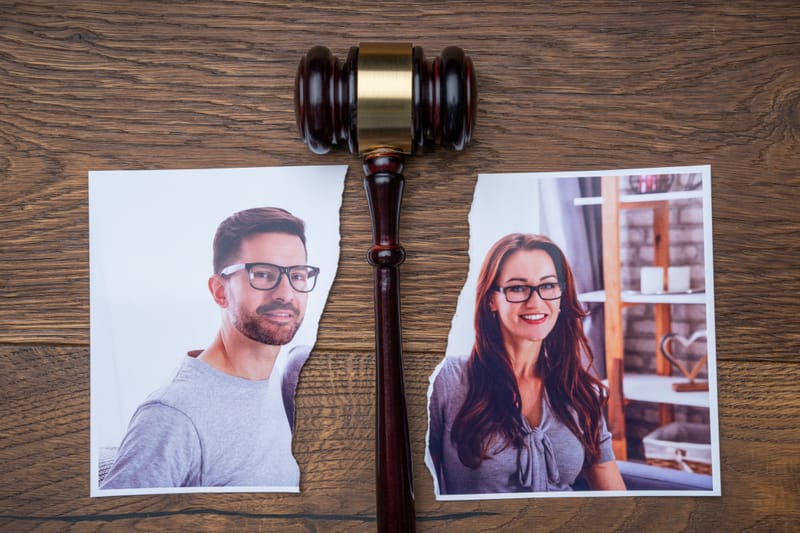 איך פותחים תיק גירושין