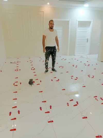 مبلط سيراميك بالدمام