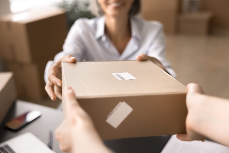 Shipping and refund policy