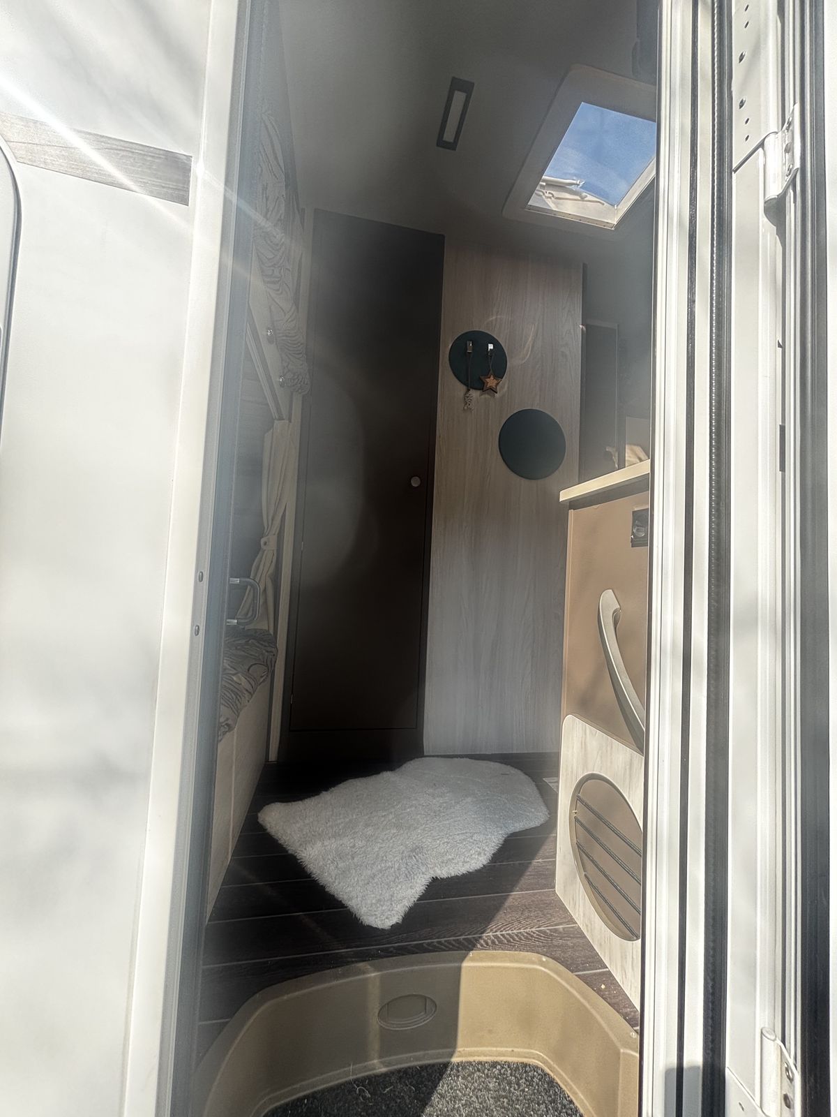Aménagement intérieur camping-car DREAM location Isère
