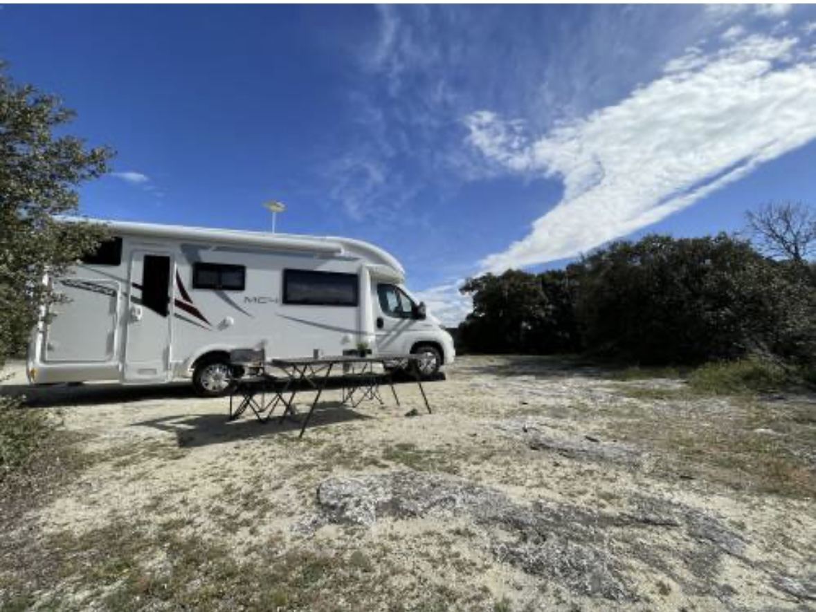 Porte-vélos 4 vélos camping-car HAPPY location Savoie Alpes