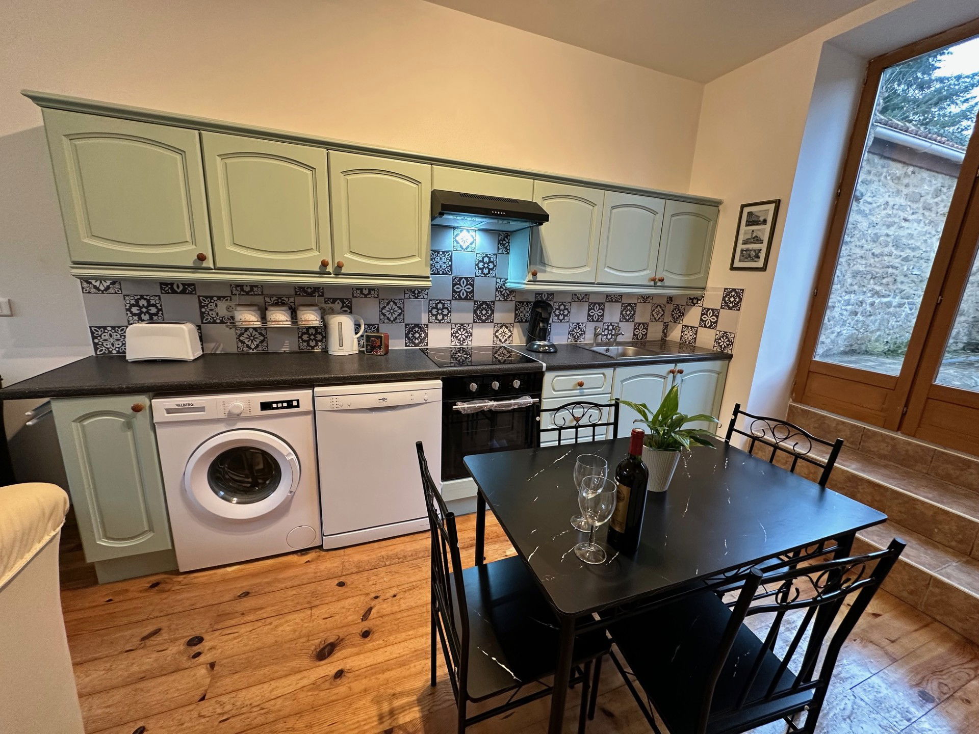 Living/Kitchen/Dining