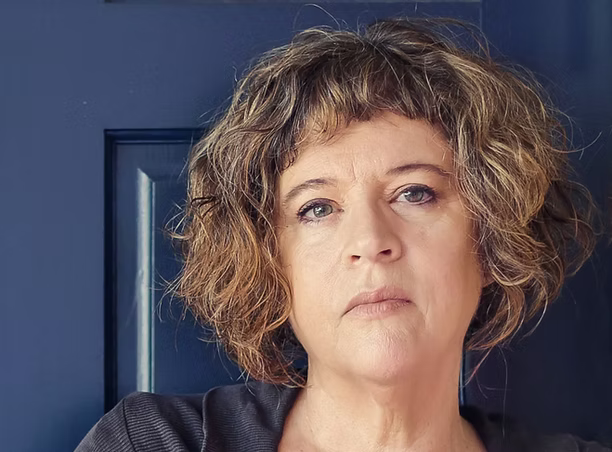 אַחְ'בַּאר סָאחִ'ינה: האנשים, האירועים והחיבורים המסקרנים