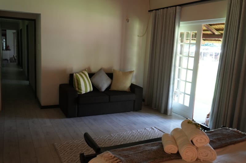 Master Bedroom with en-suite bathroom and walk-in cupboard