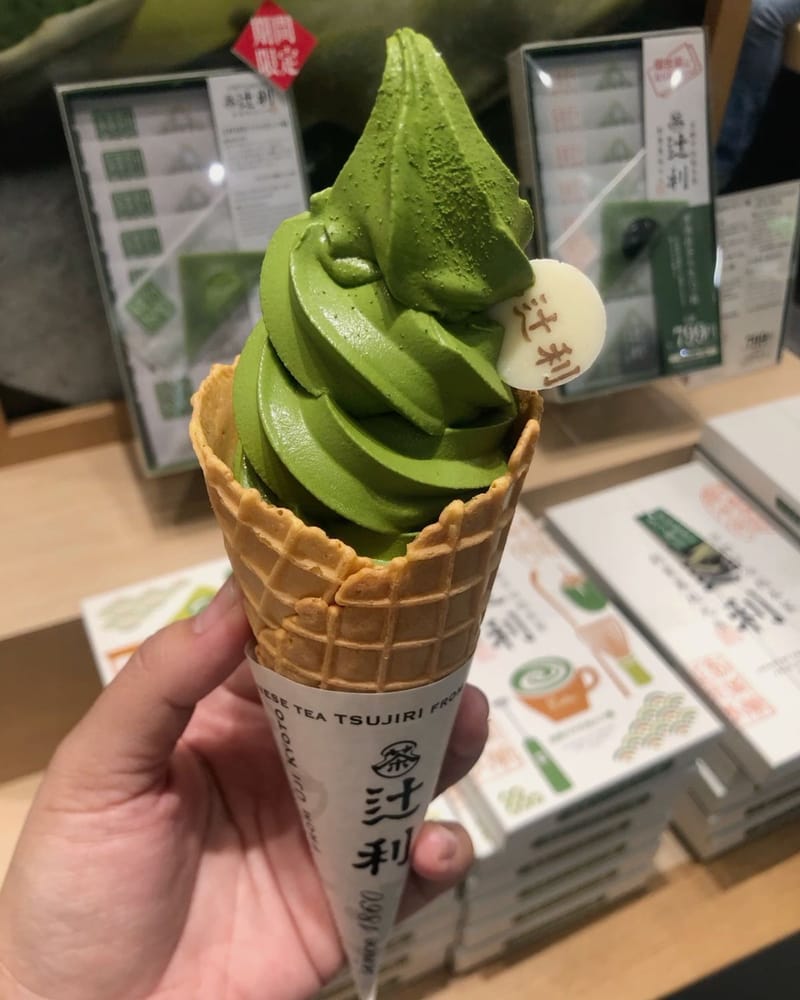 MATCHA ICE CREAM