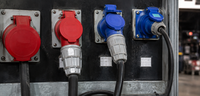 7 Essential Features of High-Quality Industrial Plugs and Sockets