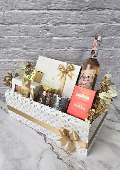 Luxury Corporate Gift Hampers in Dubai: What Businesses Should Choose