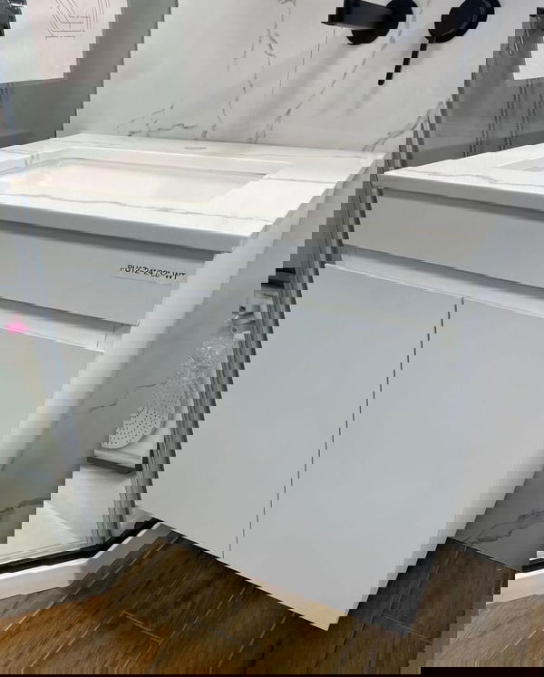 PU12 24"/32" White