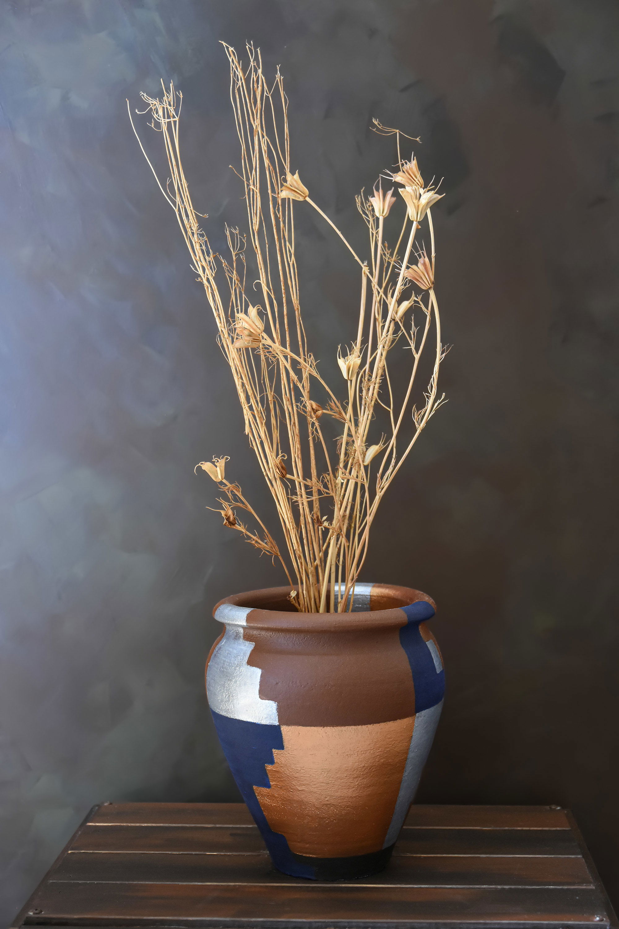 כד מחימר חברוני, צילום מספר 2 (מבט נוסף).