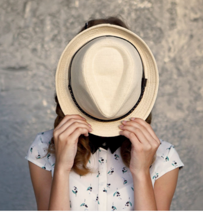 Timiditate sau anxietate socială?