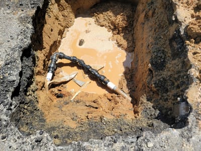 보이지 않는 땅속 누수 탐지