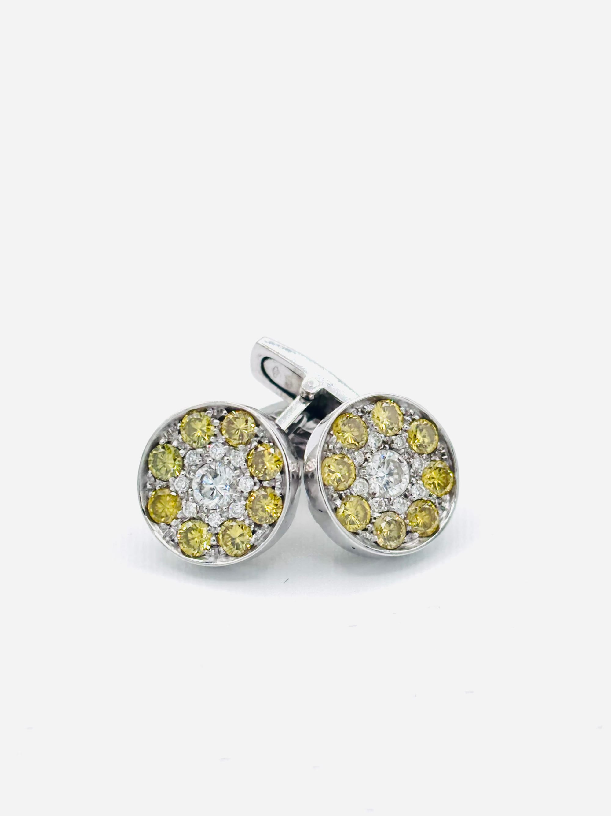 CUFFLINKS