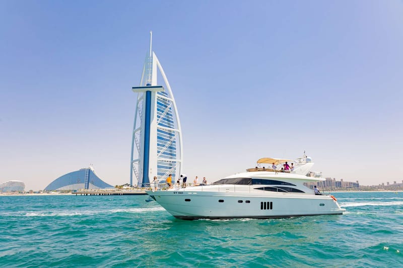 Dubai Yatch Tour