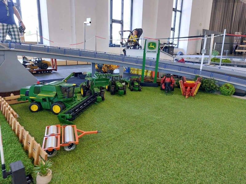 Trojhalí Ostrava (22.6.-23.6.)