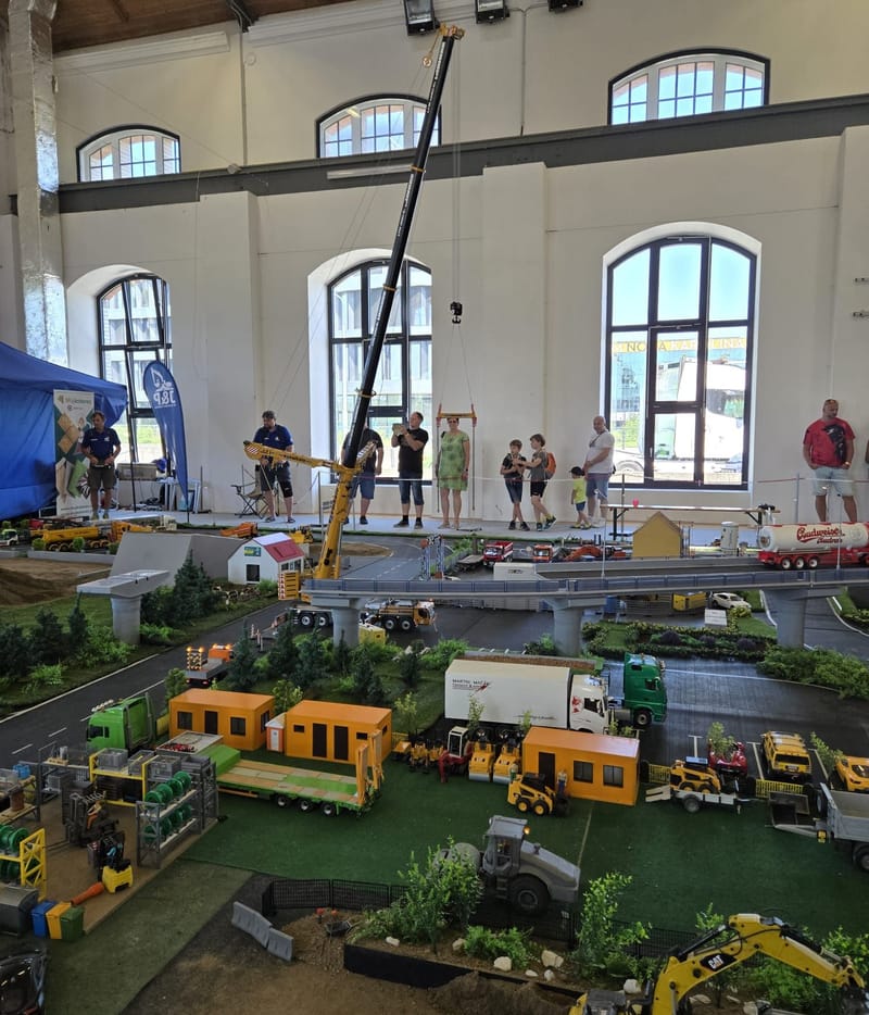 Trojhalí Ostrava (22.6.-23.6.)