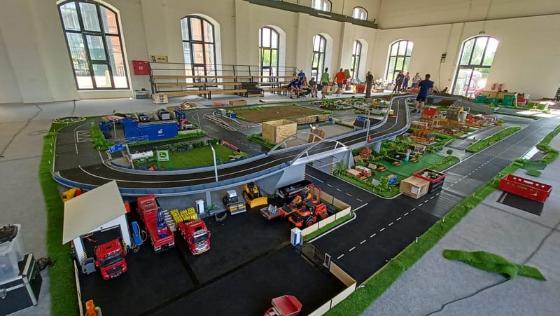 Trojhalí Ostrava (22.6.-23.6.)