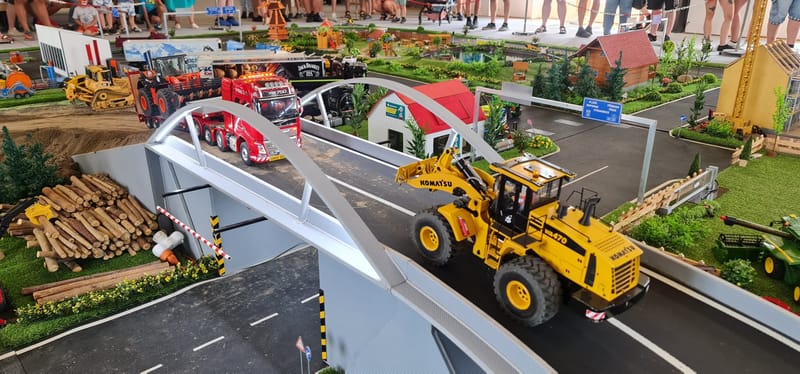 Trojhalí Ostrava (22.6.-23.6.)