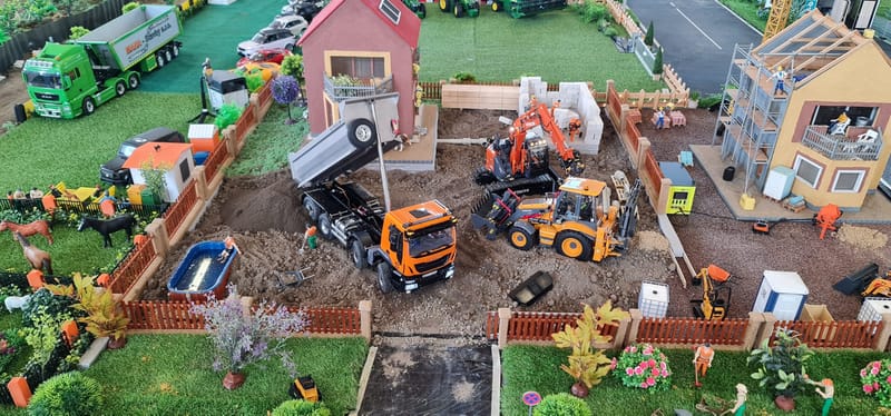 Trojhalí Ostrava (22.6.-23.6.)