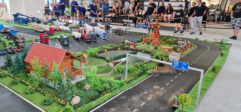 Trojhalí Ostrava (22.6.-23.6.)