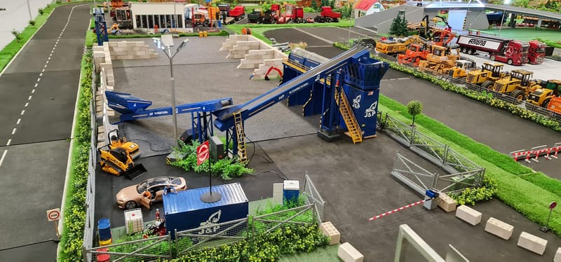 Trojhalí Ostrava (22.6.-23.6.)