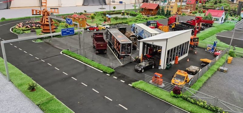 Trojhalí Ostrava (22.6.-23.6.)