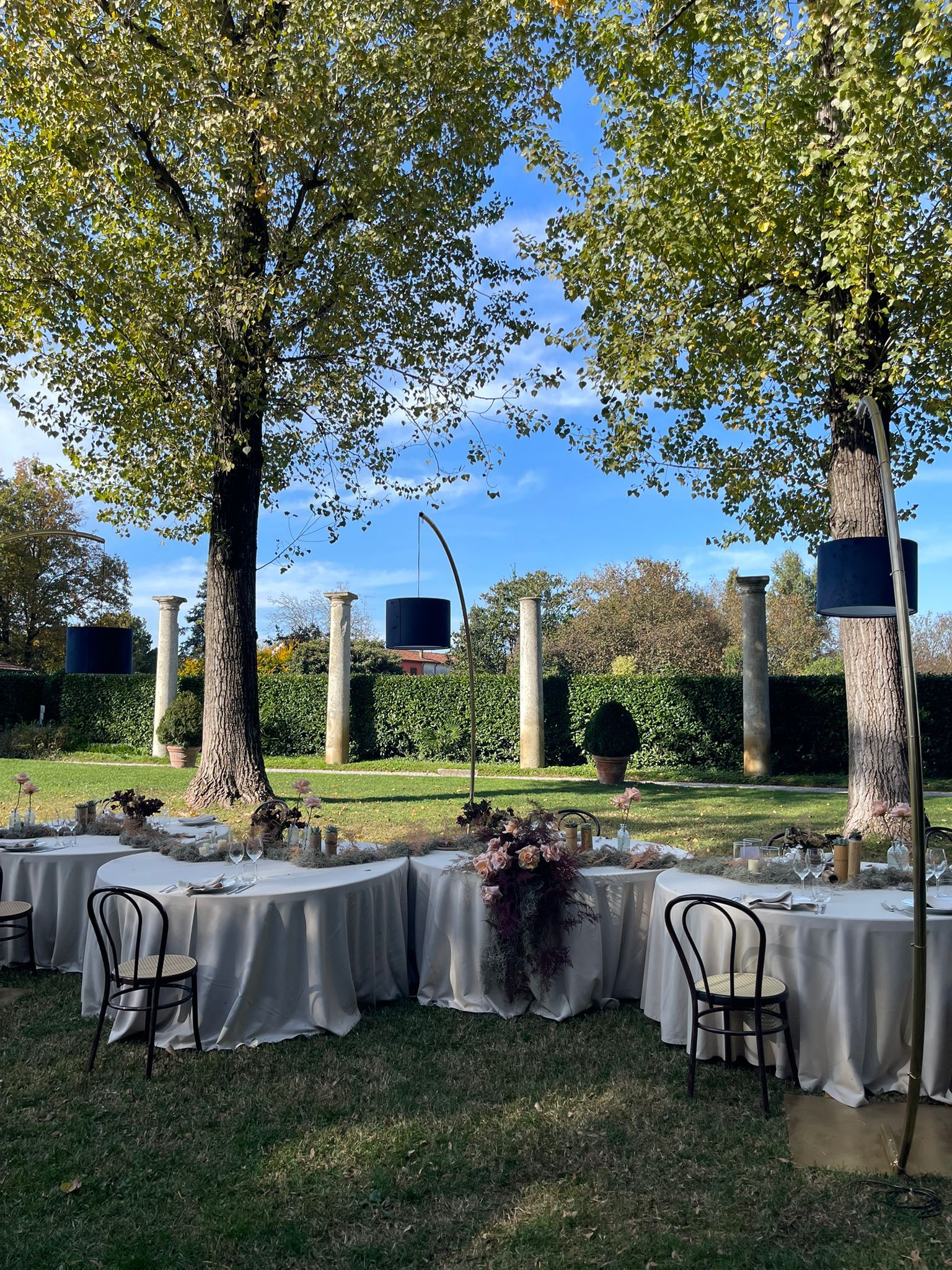 Le forme disegnano l’eleganza di un evento