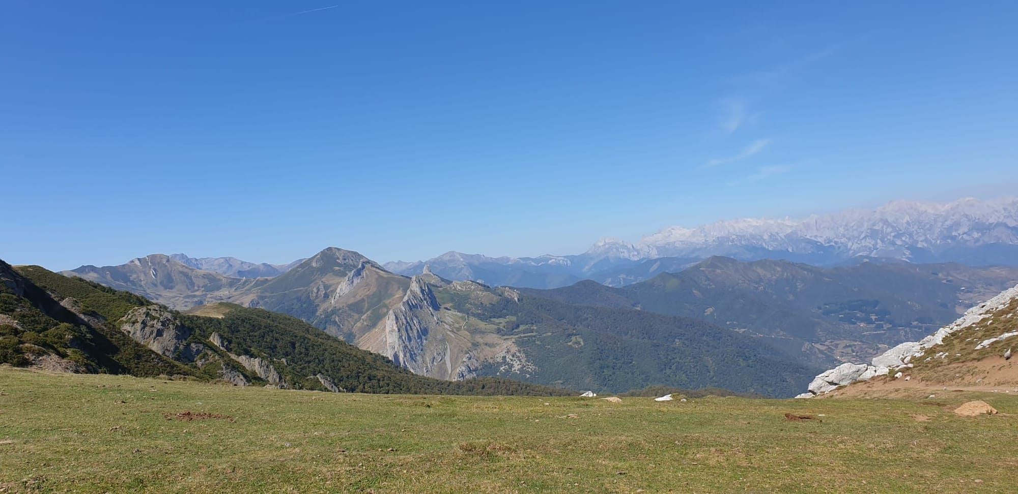 Picos de Europa desde la Ruta Sendero de los Rojos