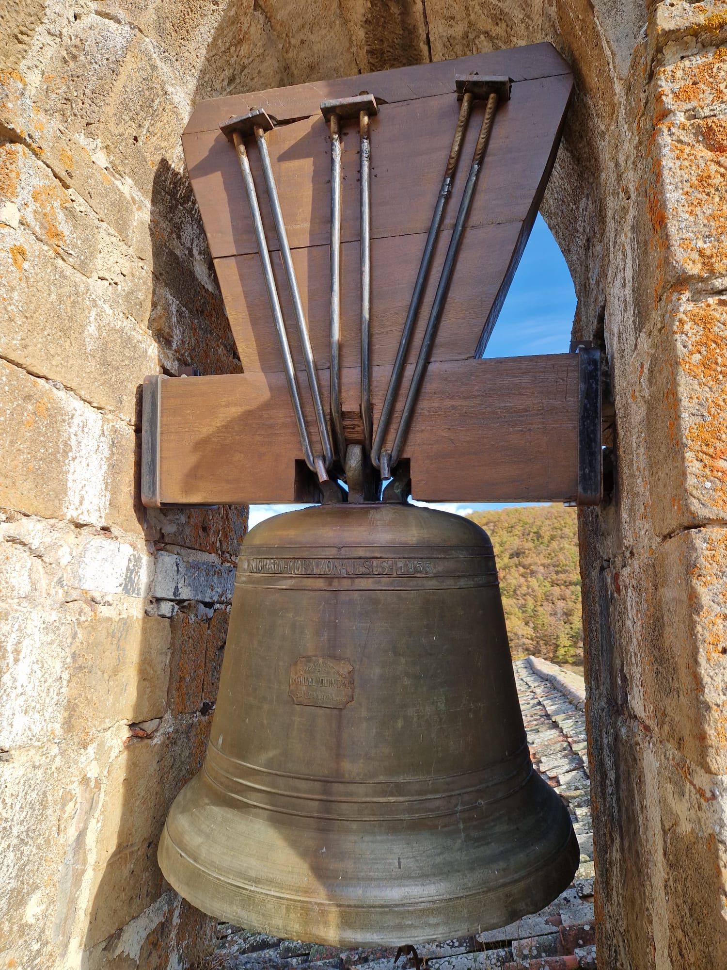 Campanario de Lores