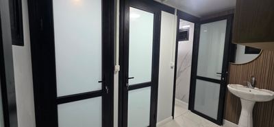 שירותים ניידים לאירועי חברה וכנסים – כך מתכננים נכון