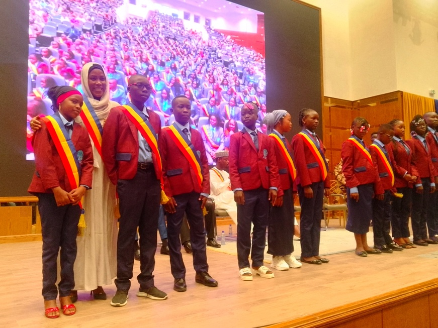 非洲青年联合国少年议会第三届全国会议在恩贾梅纳开幕