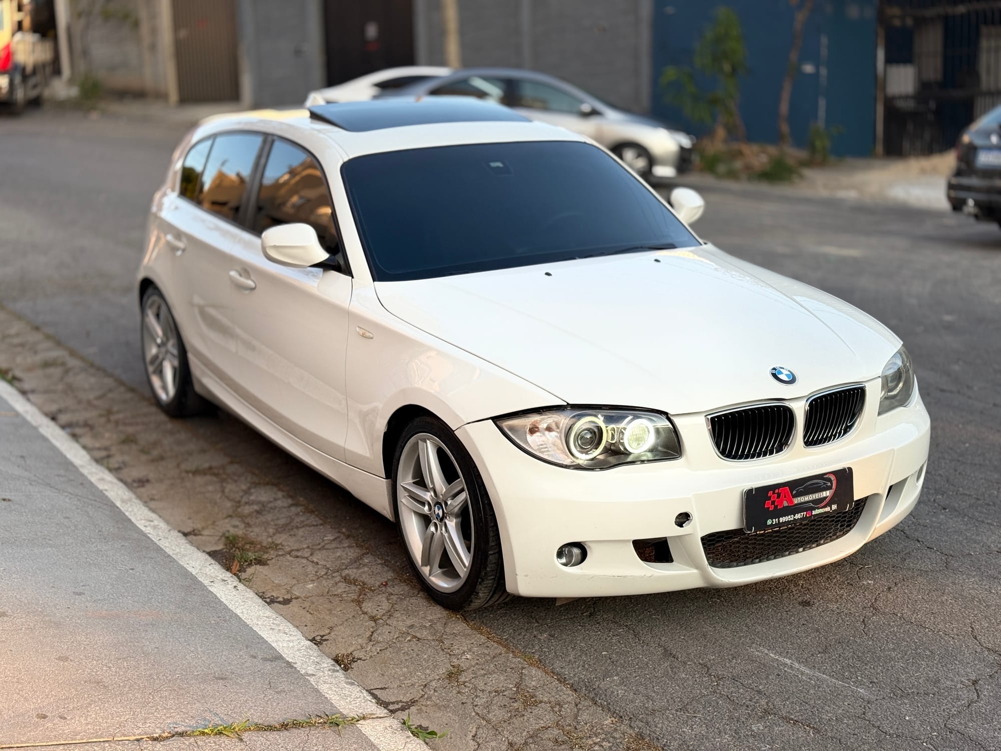 BMW 130i 3.0 2010/2011 – Branco – 140.000 km – Raridade!