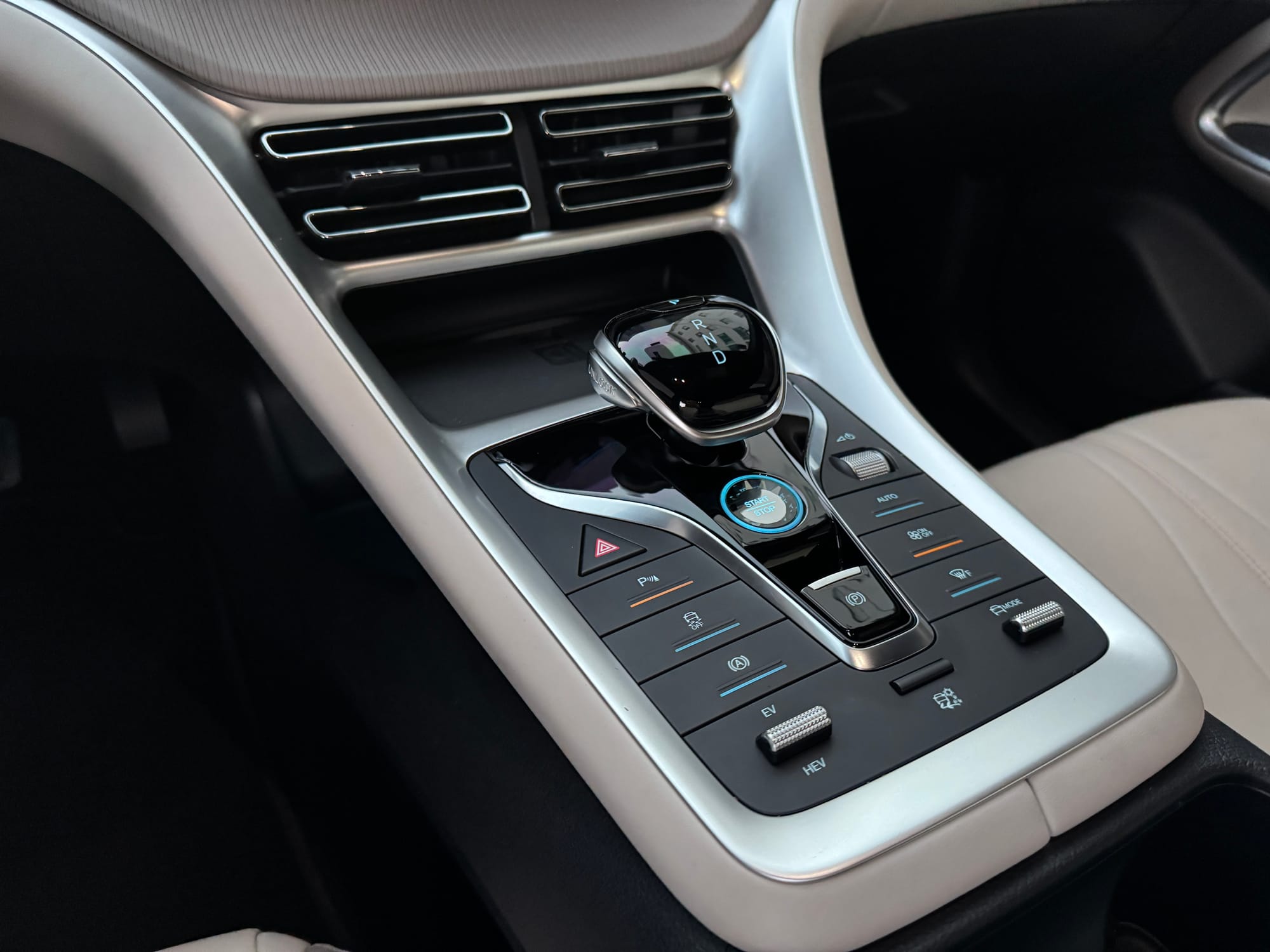 BYD Song Pro GS 1.5 DMI Híbrido Automático - 2024/2025| Veículo impecável!