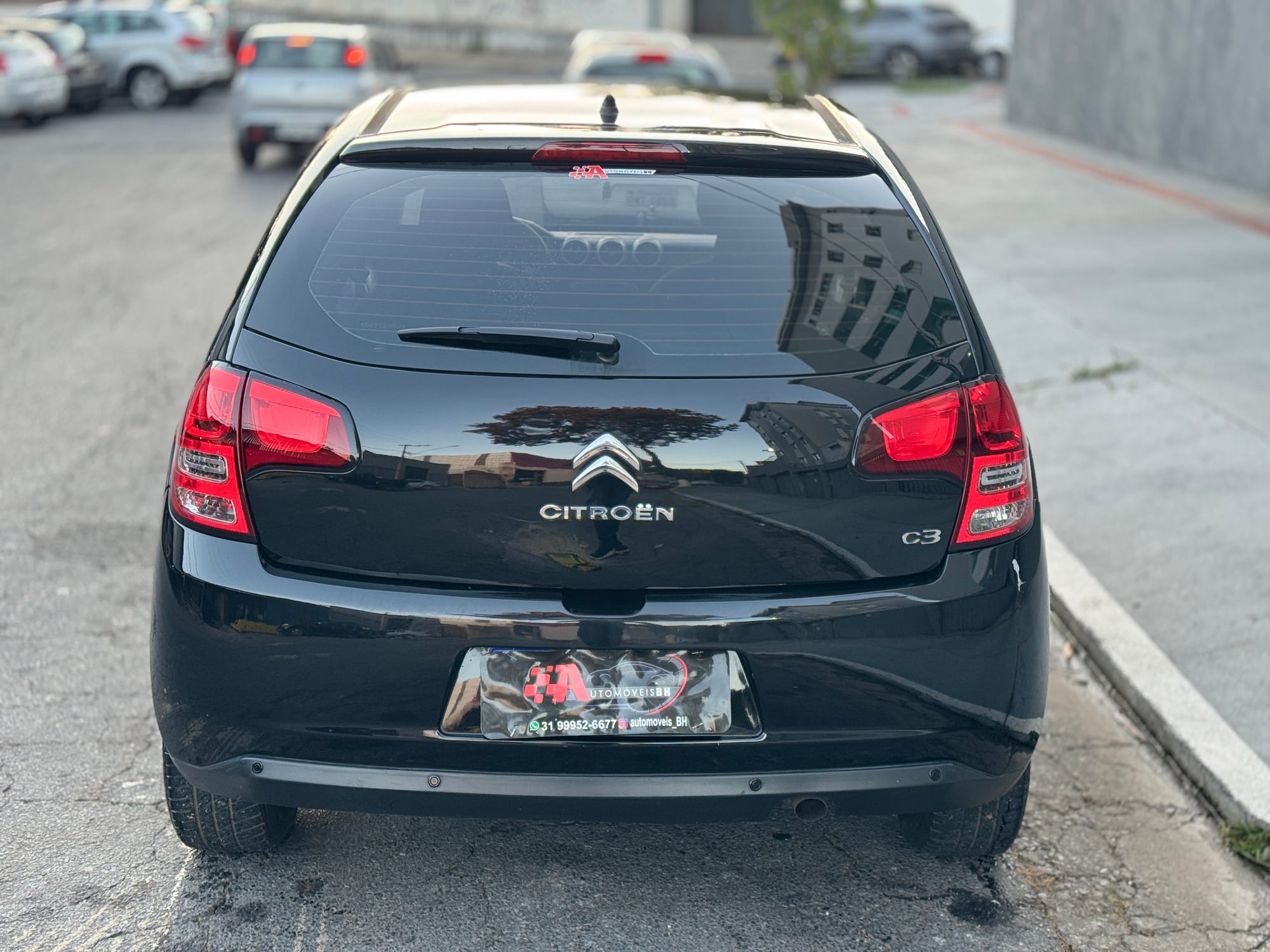 Citroën C3 Attraction 1.5 8V Flex - 2015/2016 - Manual - Preto - Estado de Zero