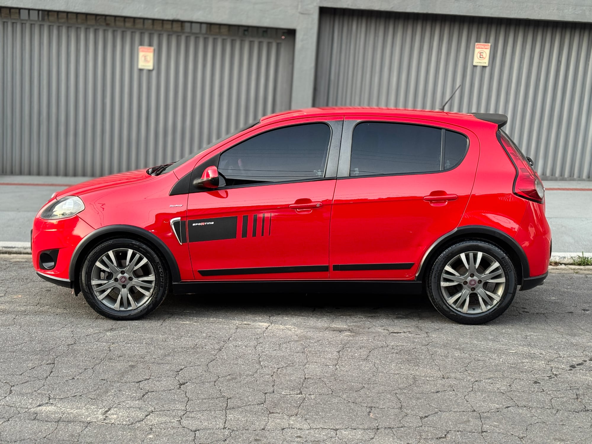 Fiat Palio Sporting 1.6 16V Dualogic - 2013/2013