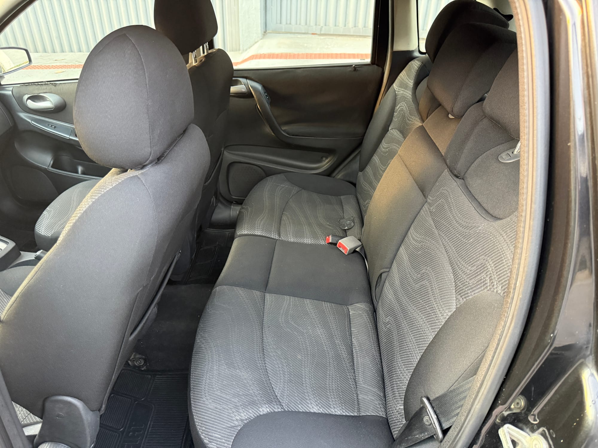 Fiat Stilo 1.8 Attractive Dualogic - 10/11 – Veículo de Procedência, Ótimo custo-beneficio!